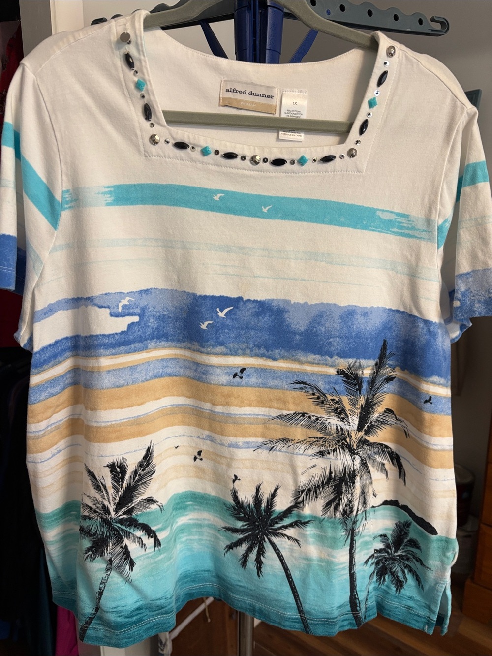 alfred dunner White Top with Blue, Teal & Sand Palm Print